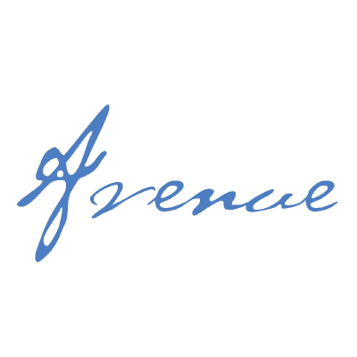 Avenue is the modern answer to a blend of the Parisian brasserie and the luxurious beaches of St. Tropez, located on the Atlantic beachfront.