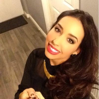 25. #Bellydancer #London #brunette #aries #taurus #Instagram - AIMEEROSE1989 #Snapchat - aimee_rose89