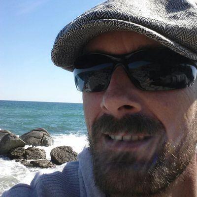 a_lebec's profile picture. Autriche. Enfants. Bretagne (dalc'hmat). MT09 Tracer. Mon chien. E.E Cummings. David Bowie & George Michael (such a hard year.) Owen Meany. Steve Mc Queen...