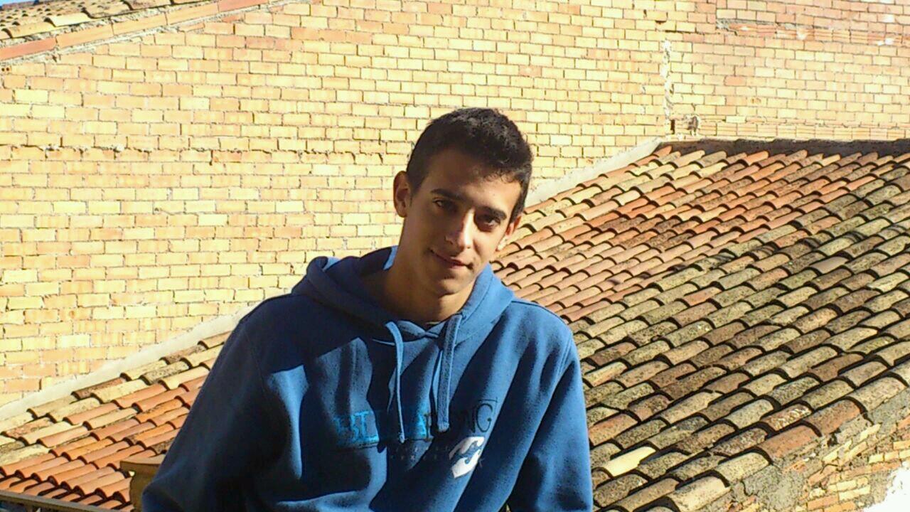 gballesta7's profile picture. Nunca pares, nunca te conformes, hasta que lo bueno sea mejor y lo mejor sea excelente. Futbolista y entrenador.