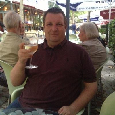 loadmanc's profile picture. West Ham and Viktoria Koln