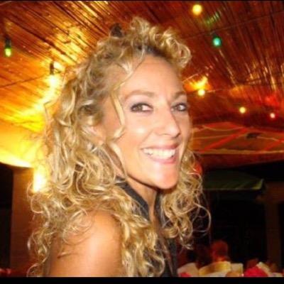 mmevoyages's profile picture. 