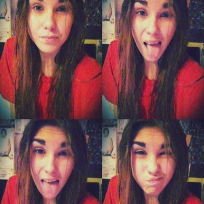 Suivez,je rend.❤️
Fille banale.