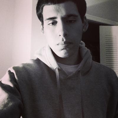 No Longer a gamer guys  just doing ol me as life comes, I play guitar tho snapchat:cbeez Instagram:calvinbeez16