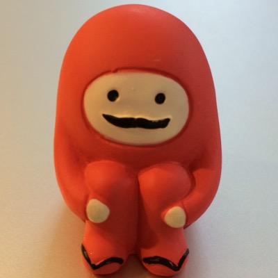 日常生活で得たさまざまな情報から、だるま目線の答えを説いています。