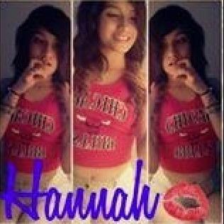 I'm the fakest hoe you will ever meet.i love sucking/eating pussy/dick for free!!! @brianescobar4 is fake !!!!
my old account @hannahthafakeh