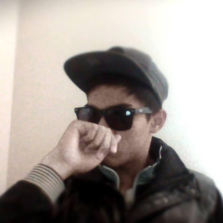 An Asian Rapper, Beatboxer, Dancer, Gamer. I support anybody but everybody. Don't Follow Your Dreams, Lead Them. ~@LilCrazedMN Follow @iiImpulse and @ash38ley