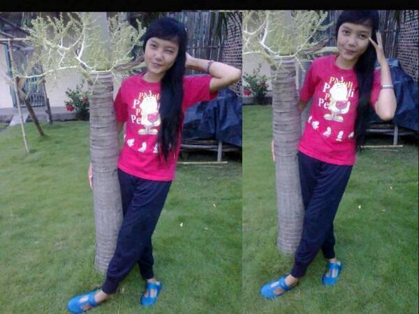Cewek cantik akn membuka mata lelaki..tpi cewek baik akan membuka hati lelaki ;)