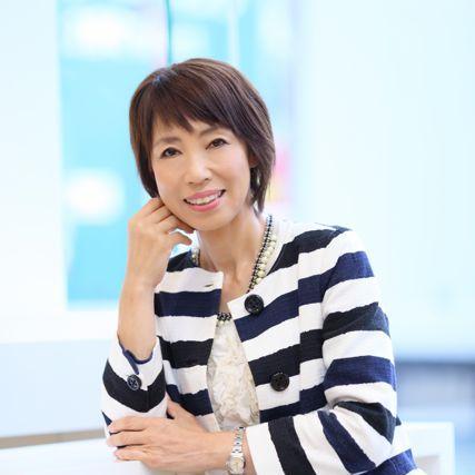 松山市でブティック経営。一人でも多くの方に健康になってもらいたいとの願いから、キャサリン倉本♡美と健康おしゃれ倶楽部を主催しています。　　　まず健康になる事がダイエットを引き寄せます。