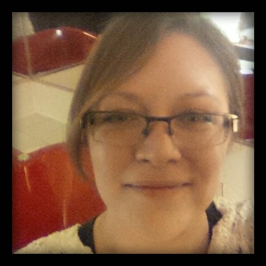 LisaBucking's profile picture. 