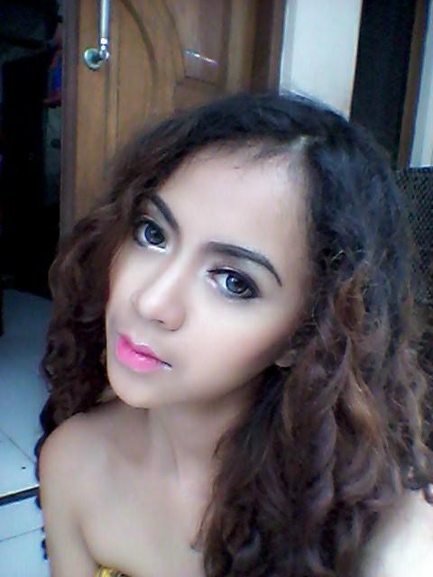 nuraenizamil's profile picture. Ig: nuyzamil