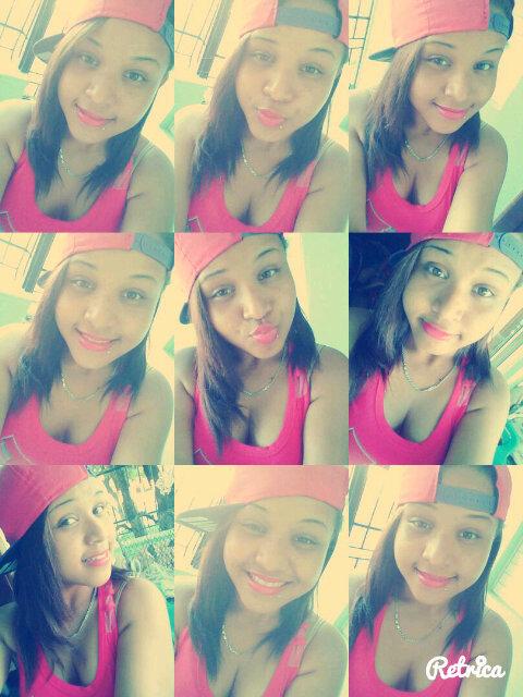 DoMiiNiiCaNa  HumiilDe PerO CoTiiZah Soiii AmoroSa Un Poco CaPriiChosa SuPerr CoQueeTaa  PerO Muii ApaSiiOnaDa ♥La Musiica Es LiFe♥ (TraBaJo En Twiietter On) ♥