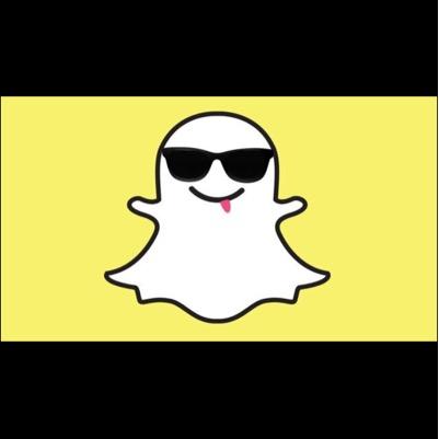 Snapchat me at mackman101kik!! FEMALES ONLY!! Just want to show off your beauty!! Snapchat me any time! stay beautiful!:)