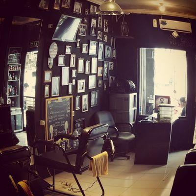 we dont cut kids, we serve young gentlemen, path and ig : SILITEHAIRCUT