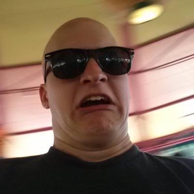 Everything_Kid's profile picture. This is the Twitter following a young man trying to find himself and accomplish everything.