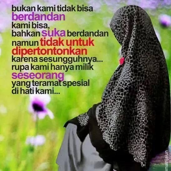 Istighfar menggugurkan dosa-dosa seperti gugurnya dedaunan..... :'(