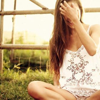 Just a small town girl. Midwestern Girl. Dont worry be happy.  Happiness is above all things.