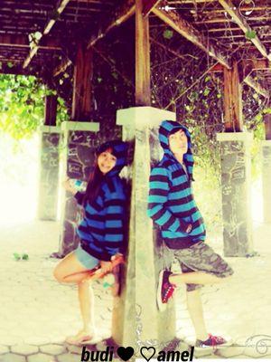 ◦ツMenyedihkan ketika dia yang pernah jadi
bagian penting dalam hidupku, kini jadi°°◦° °◦ツseseorang yang tak kamu kenali lagi.
(∩_∩)