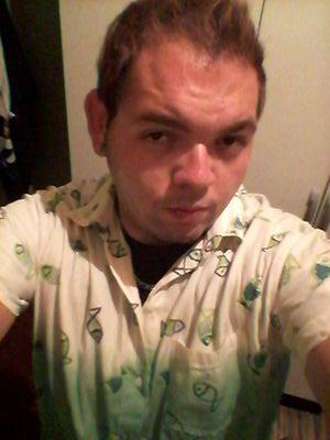 .

Existem momentos que é necessário excluir pessoas, apagar lembranças, jogar fora o que machuca, abandonar o que nos faz mal, para ser feliz!