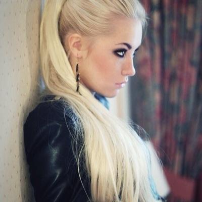 Hello. I'm the victor of the 63rd Hunger Games. #CapitolProstitute District 12. Single/Widow . RP. 18+