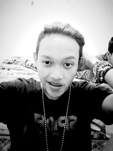 paulmapaliey's profile picture. http://t.co/l7WKA9ll4n