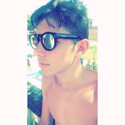 16 years old, DJ/Producer/Remixer of Progressive/House and Big Room