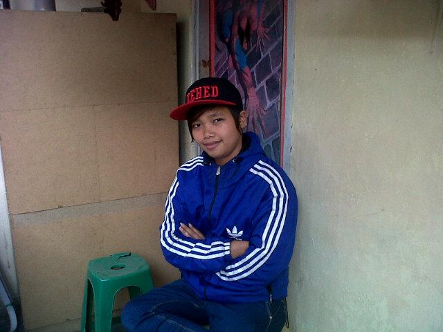 Jika loe nyakitin w,,w bklan lebih nyakitin loe