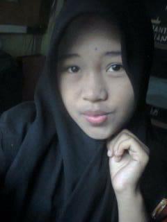 Follow me?    i am #teambilly  @BillyDavidson_ @khunnie0624  @henrylau89 @alysyarief  .
Add me on facebook Rikay Mismif .