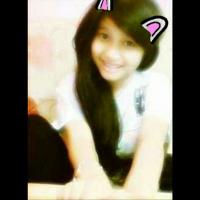 saputri (@muthiaradella) Twitter profile photo