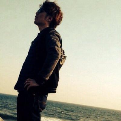 大学通いながらネットビジネス勉強しました。現在はアフィリエイトを中心に幅広くビジネスをしています。 時間、会社に縛られず自由に楽しい生活を送っています! 興味ある方DM待ってます!
