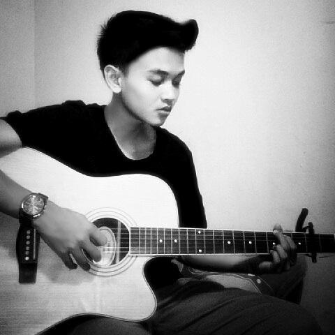 Magic cardician ♠ Bieber support, Music and style.