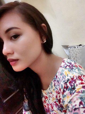 putriadheliaok1's profile picture. Jay☺