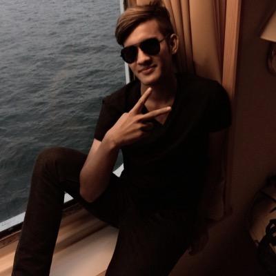 ayaazx's profile picture. 