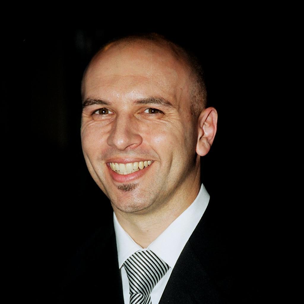 Qball6996's profile picture. 