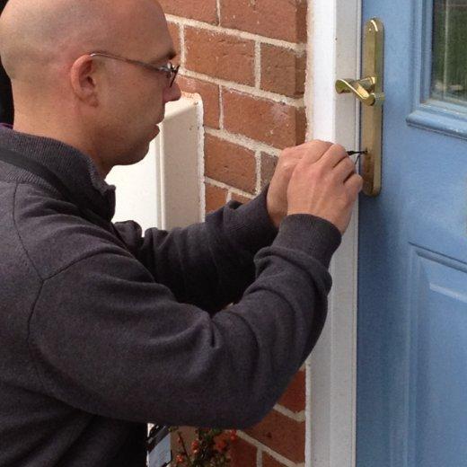 Bristol Local Locksmiths is a leading 24hr 365 days a year emergency locksmiths in Bristol and surrounding areas.