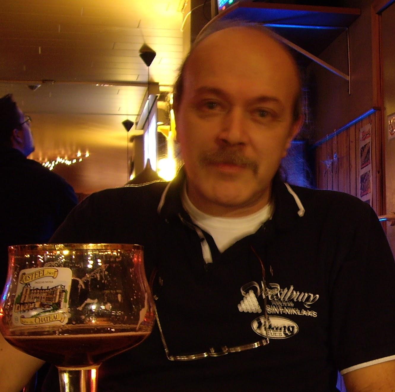 lbbwbsn's profile picture. vrijzinnig humanistisch / filmfreak / music-lover / lekker eten-drinken met mate(n) / snookerspeler in @westbury147