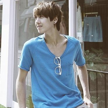 / : V E R Y I M P O R T A N T P E R S O N : \ the boy who wants to be with you all night. หมอซาดิสม์ติดนิ่ง { แฟนป๊า @_toriseuk }