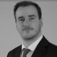 Recruiter. Focuses on senior hiring in the Fraud, forensic and eDiscovery sectors. Follows Leeds United and speaks Finnish.....