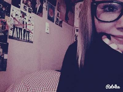 I'm a calum girl♥♥    #Bibinator♥∞  #Saminator♥∞  #Löwenkind♥∞  #Bienchen♥∞ #Brudii♥  #Nudddel♥ #Tardy♥♥♥   Love 5 Seconds of summer♥♥♥♥∞∞××××