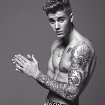 free follow from @Belieber_Cro :) FOLLOW ME ON THAT ACCOUNT! I WILL FOLLOW YOU THERE!