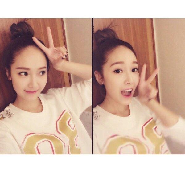 lovelyYhej's profile picture. ●Sone●Exo-L●Maomaos●Shawol●Bana●Elf●Melody●Kpop Lover●Dancer●Kpop Dance●