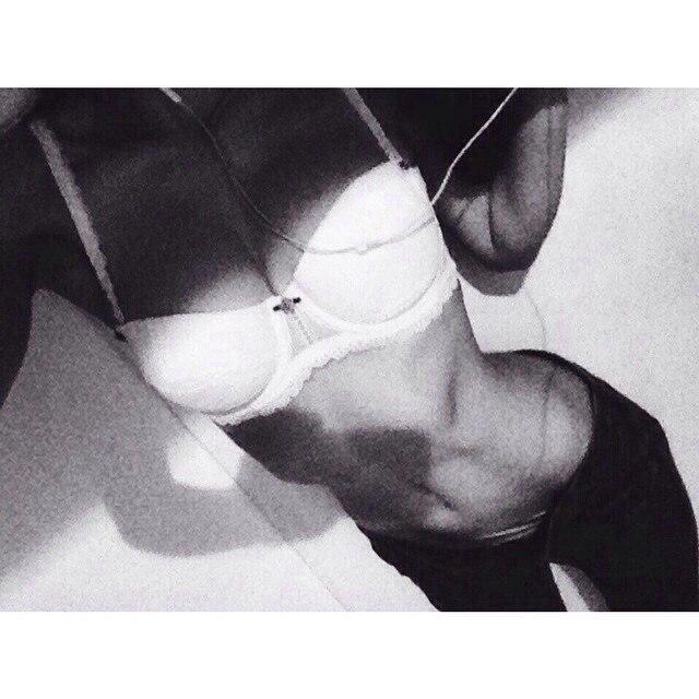 ladyblondaa's profile picture. 