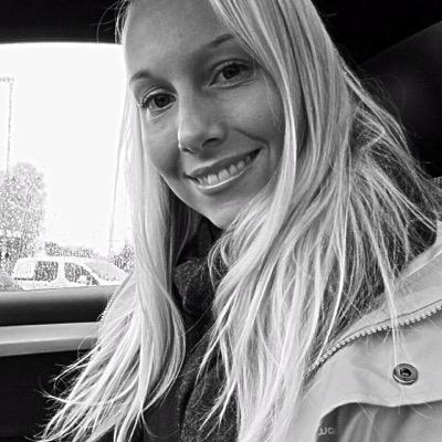 HeeleneK's profile picture. 