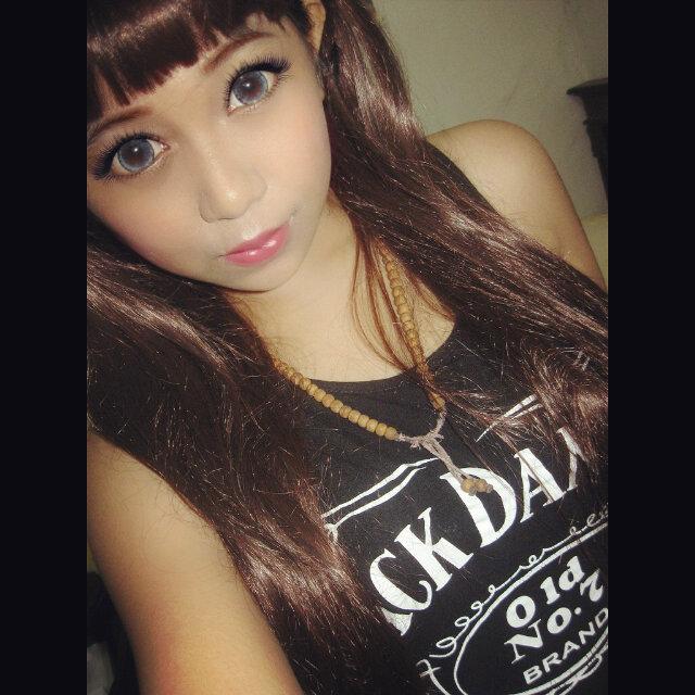 Like coffee, White Blue, Rain, Night | Gothic music♬ | Make poems, Singing, playing games | Capricorns ♑☺ | IG : Liasick