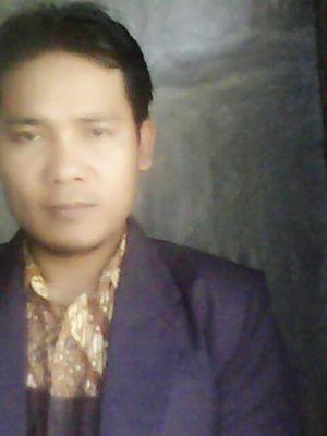 pribadi yang jujur sabar,perhatian,baik budi pekerti bersahaja hidup damai dn tentram