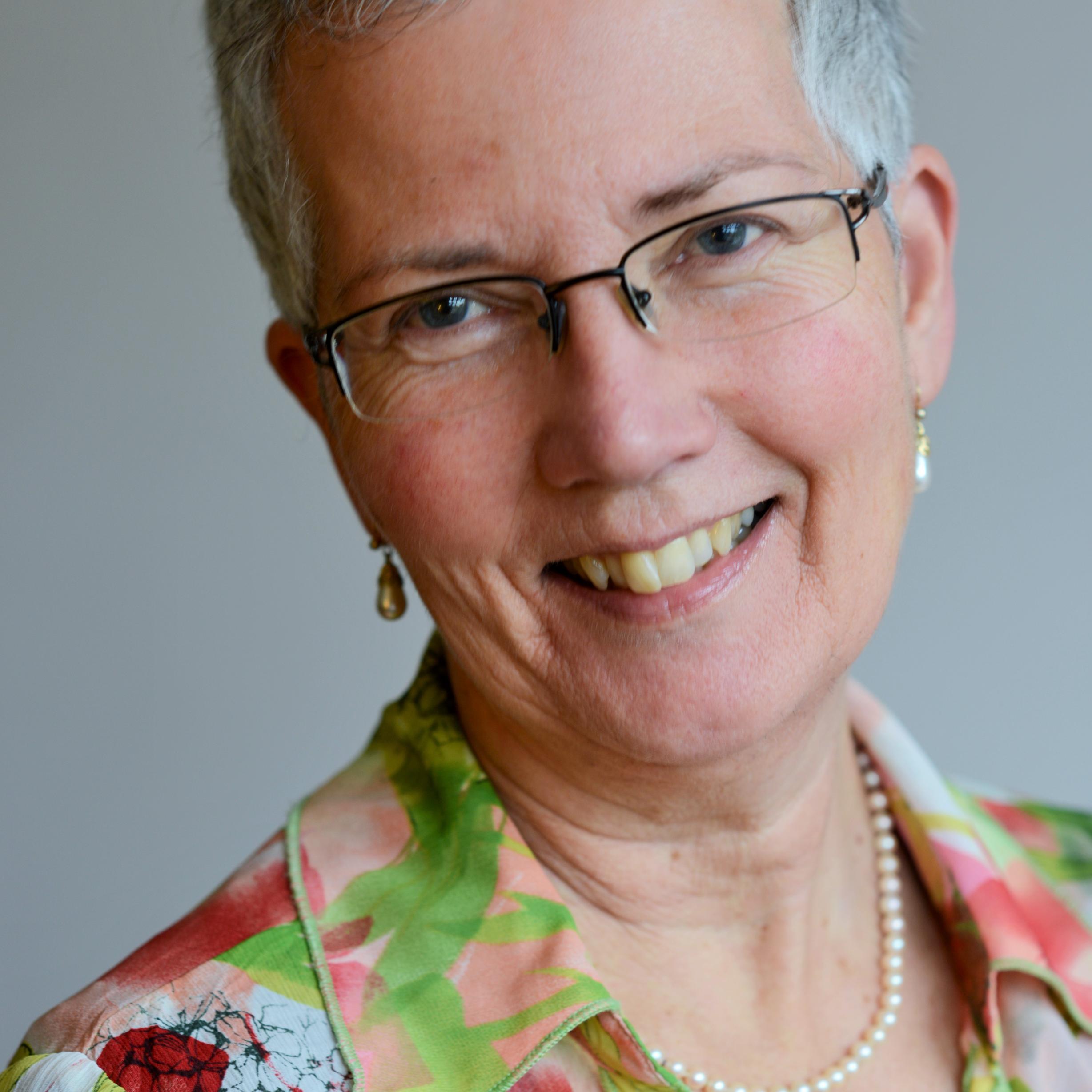 Creator of Pink&Green Organic Skincare for women, natural, sensitive skin, ethical, eco-friendly, facial oils, green