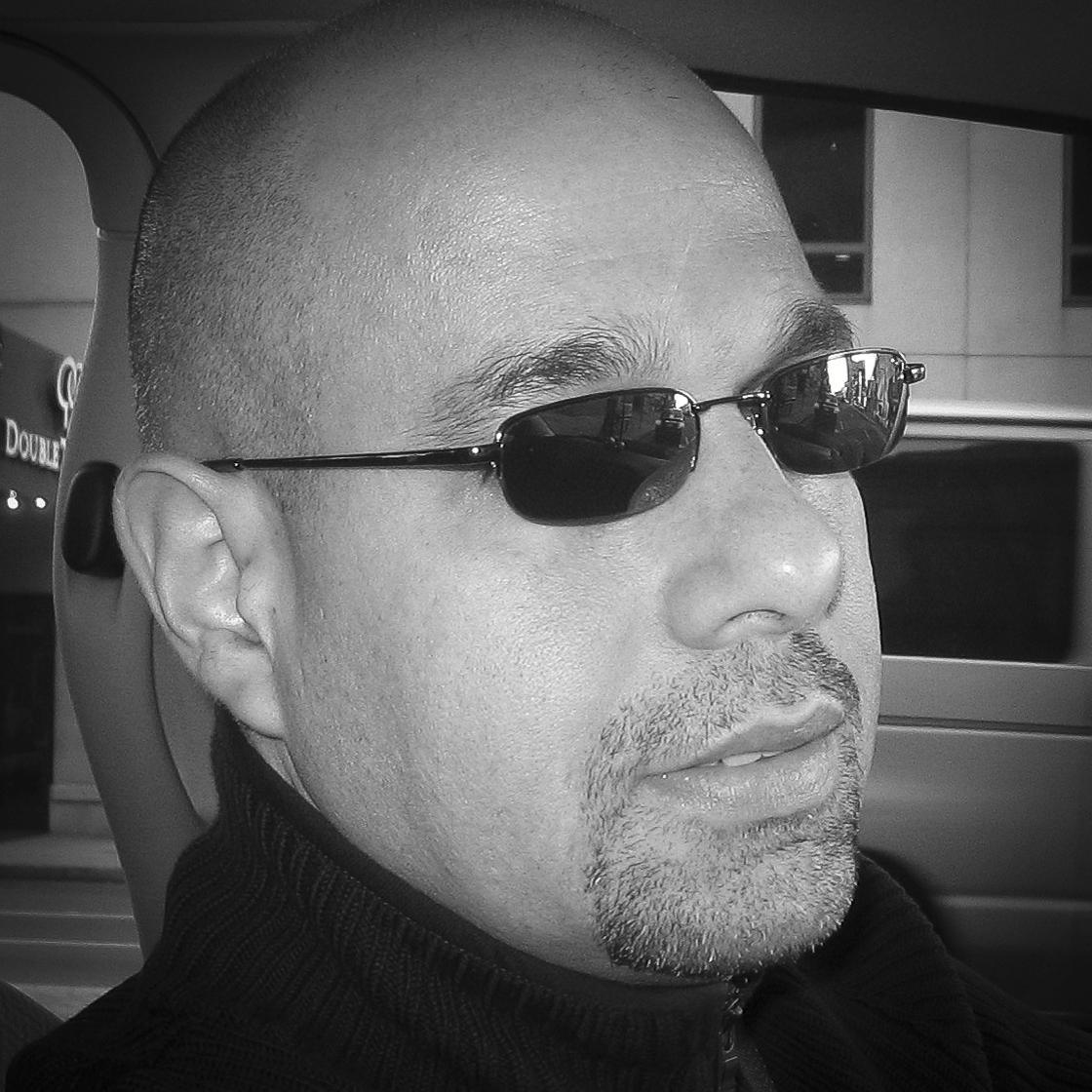 aperezy's profile picture. 