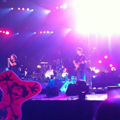 FlatStickman's profile picture. I travel around the world meeting Pearl Jam fans. They love me then ship me off to the next one. #PJFans #PearlJam #flatstickman @WishlistPJ