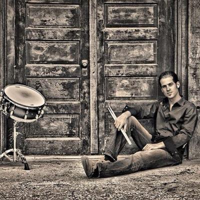 Advertiser @Callahan_Creek / Drummer @BMB_blues / Jayhawk / Music lover