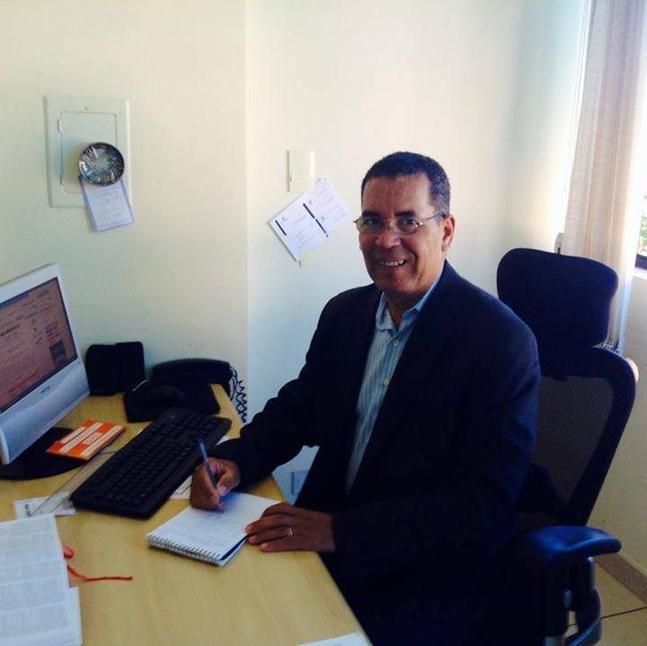 cosmetaubate's profile picture. 